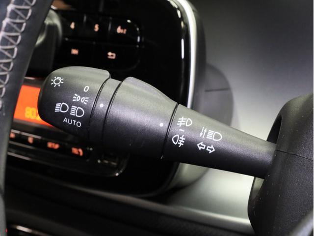 スマートフォーフォー BRABUS エクスクルーシブ 禁煙車 黒革シート シートヒーター ガラスルーフ USB入力端子 Bluetooth接続 ブラバスコンプリート レザーダッシュボード 専用エンジン 専用マフラー 専用AT 専用サスペンション ETC(42枚目)