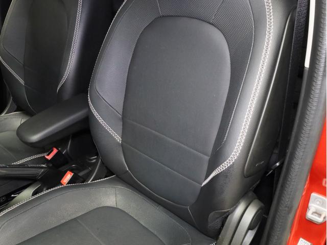 スマートフォーフォー BRABUS エクスクルーシブ 禁煙車 黒革シート シートヒーター ガラスルーフ USB入力端子 Bluetooth接続 ブラバスコンプリート レザーダッシュボード 専用エンジン 専用マフラー 専用AT 専用サスペンション ETC(50枚目)