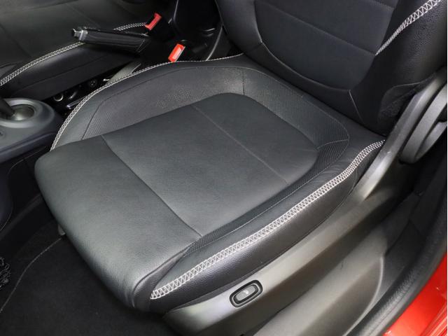 スマートフォーフォー BRABUS エクスクルーシブ 禁煙車 黒革シート シートヒーター ガラスルーフ USB入力端子 Bluetooth接続 ブラバスコンプリート レザーダッシュボード 専用エンジン 専用マフラー 専用AT 専用サスペンション ETC(51枚目)