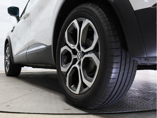 キャプチャー インテンス テックパック 禁煙 黒革シート 純正ナビ フルセグTV 全周囲カメラ LEDヘッドライト アダプティブクルーズコントロール レーンセンタリングアシスト ブラインドスポット 衝突被害軽減ブレーキ(32枚目)