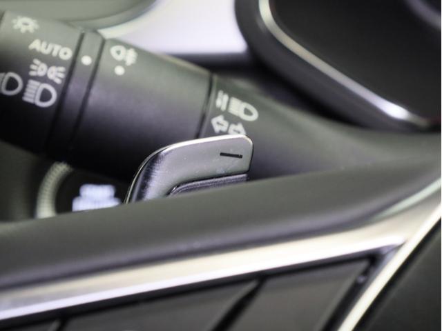 キャプチャー インテンス テックパック 禁煙 黒革シート 純正ナビ フルセグTV 全周囲カメラ LEDヘッドライト アダプティブクルーズコントロール レーンセンタリングアシスト ブラインドスポット 衝突被害軽減ブレーキ(45枚目)