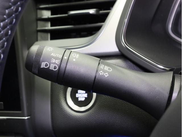 キャプチャー インテンス テックパック 禁煙 黒革シート 純正ナビ フルセグTV 全周囲カメラ LEDヘッドライト アダプティブクルーズコントロール レーンセンタリングアシスト ブラインドスポット 衝突被害軽減ブレーキ(47枚目)