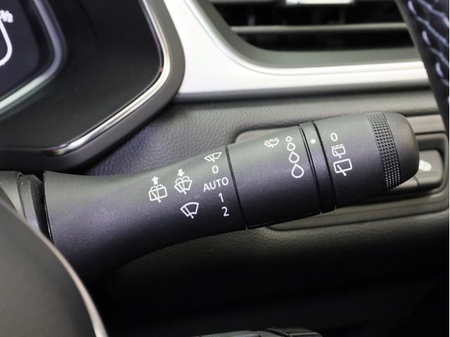 キャプチャー インテンス テックパック 禁煙 黒革シート 純正ナビ フルセグTV 全周囲カメラ LEDヘッドライト アダプティブクルーズコントロール レーンセンタリングアシスト ブラインドスポット 衝突被害軽減ブレーキ(48枚目)