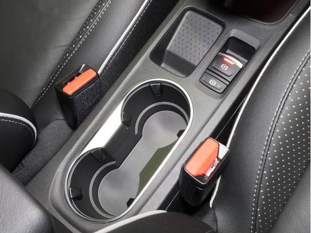 キャプチャー インテンス テックパック 禁煙 黒革シート 純正ナビ フルセグTV 全周囲カメラ LEDヘッドライト アダプティブクルーズコントロール レーンセンタリングアシスト ブラインドスポット 衝突被害軽減ブレーキ(53枚目)