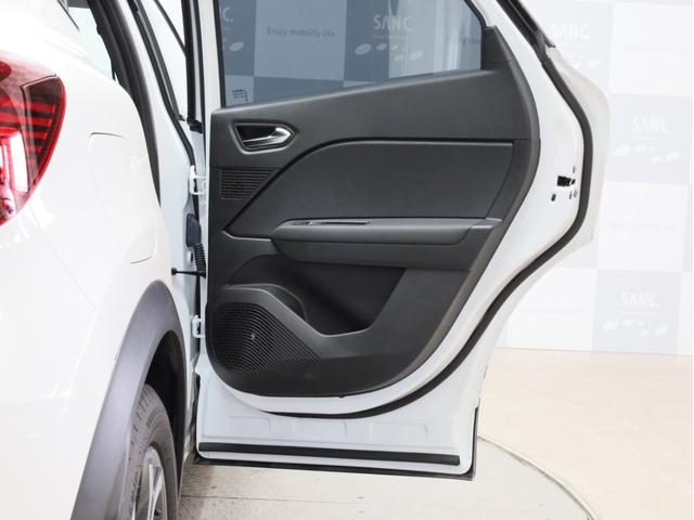 キャプチャー インテンス テックパック 禁煙 黒革シート 純正ナビ フルセグTV 全周囲カメラ LEDヘッドライト アダプティブクルーズコントロール レーンセンタリングアシスト ブラインドスポット 衝突被害軽減ブレーキ(68枚目)