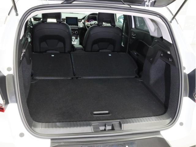 キャプチャー インテンス テックパック 禁煙 黒革シート 純正ナビ フルセグTV 全周囲カメラ LEDヘッドライト アダプティブクルーズコントロール レーンセンタリングアシスト ブラインドスポット 衝突被害軽減ブレーキ(70枚目)