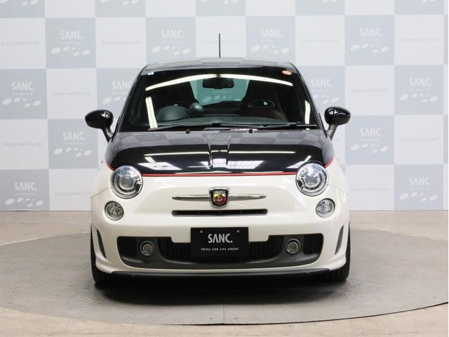 アバルト５９５ ツーリズモ　禁煙　茶革シート　ケンウッド製彩速ナビ　フルセグＴＶ　ＵＳＢ入力端子　Ｂｌｕｅｔｏｏｔｈ　ＤＶＤ再生　フルセグＴＶ　バックカメラ　リアコーナーセンサー　１７インチアルミホイール　バイキセノン（27枚目）