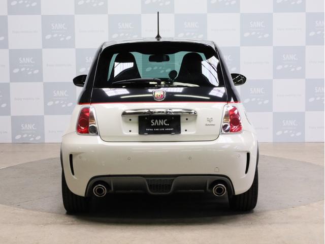 アバルト５９５ ツーリズモ　禁煙　茶革シート　ケンウッド製彩速ナビ　フルセグＴＶ　ＵＳＢ入力端子　Ｂｌｕｅｔｏｏｔｈ　ＤＶＤ再生　フルセグＴＶ　バックカメラ　リアコーナーセンサー　１７インチアルミホイール　バイキセノン（31枚目）