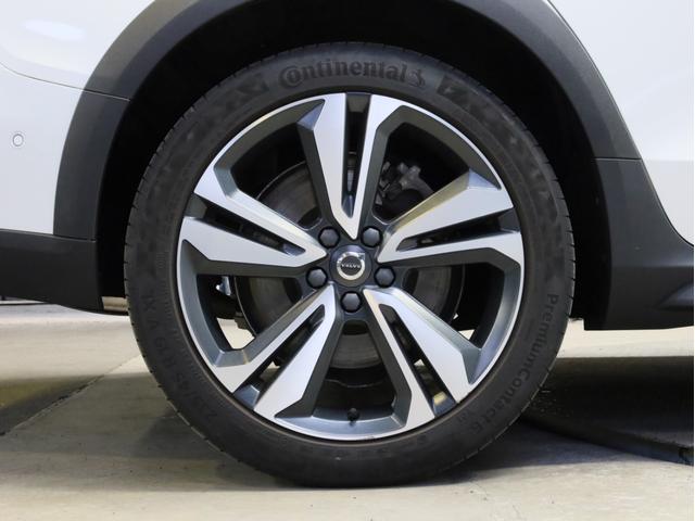 V60 クロスカントリー T5 AWD プロ 禁煙車 白革シート インテリセーフ harman/kardonサウンド 純正ナビフルセグTV 全周囲カメラ 前後コーナーセンサー 前後左右独立調整オートエアコン ハンズフリー電動リアゲート(26枚目)