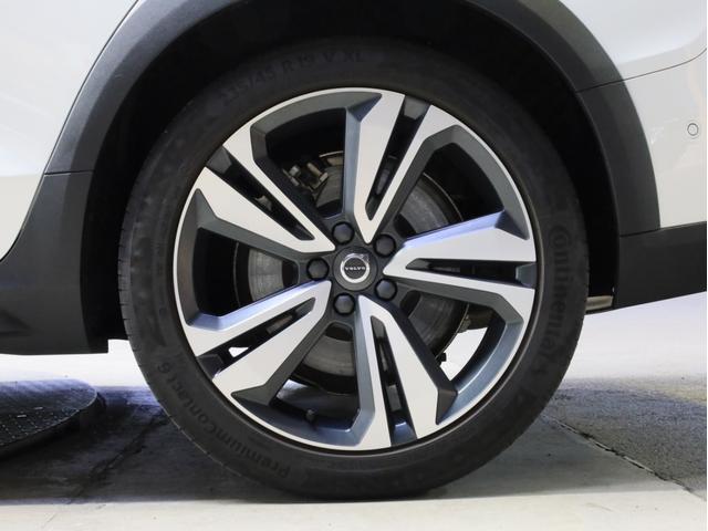 V60 クロスカントリー T5 AWD プロ 禁煙車 白革シート インテリセーフ harman/kardonサウンド 純正ナビフルセグTV 全周囲カメラ 前後コーナーセンサー 前後左右独立調整オートエアコン ハンズフリー電動リアゲート(27枚目)