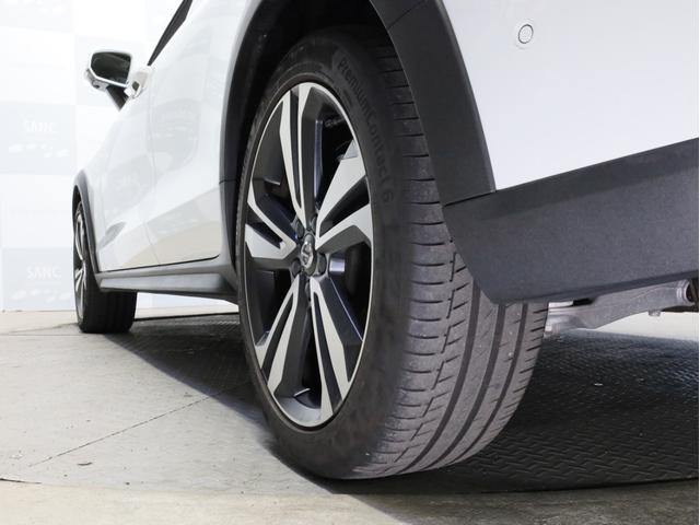 V60 クロスカントリー T5 AWD プロ 禁煙車 白革シート インテリセーフ harman/kardonサウンド 純正ナビフルセグTV 全周囲カメラ 前後コーナーセンサー 前後左右独立調整オートエアコン ハンズフリー電動リアゲート(31枚目)