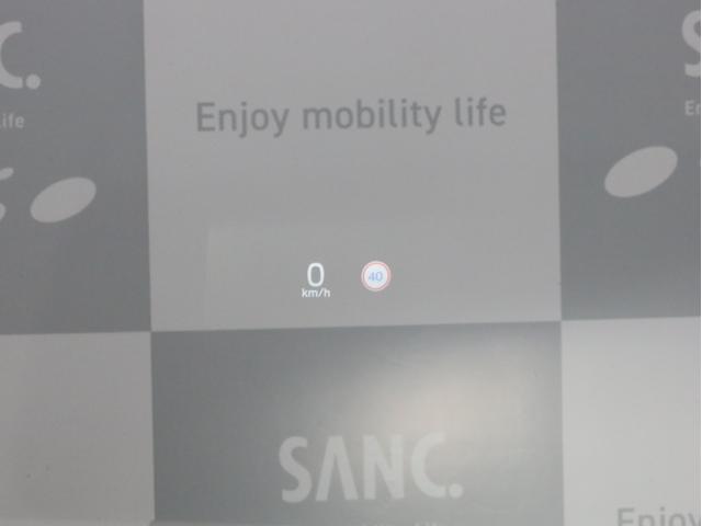 ■ヘッドアップディスプレイ