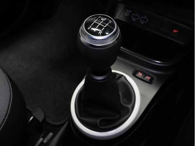 トゥインゴ S 禁煙 5速MT Apple CarPlay・Android Auto対応 LEDデイライト オートエアコン 15インチアルミホイール(4枚目)