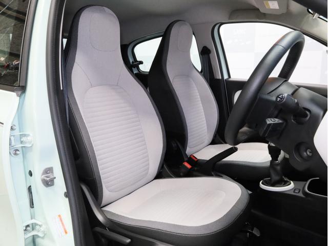 トゥインゴ S 禁煙 5速MT Apple CarPlay・Android Auto対応 LEDデイライト オートエアコン 15インチアルミホイール(7枚目)