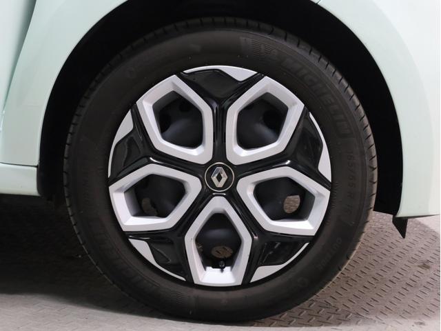 トゥインゴ S 禁煙 5速MT Apple CarPlay・Android Auto対応 LEDデイライト オートエアコン 15インチアルミホイール(20枚目)