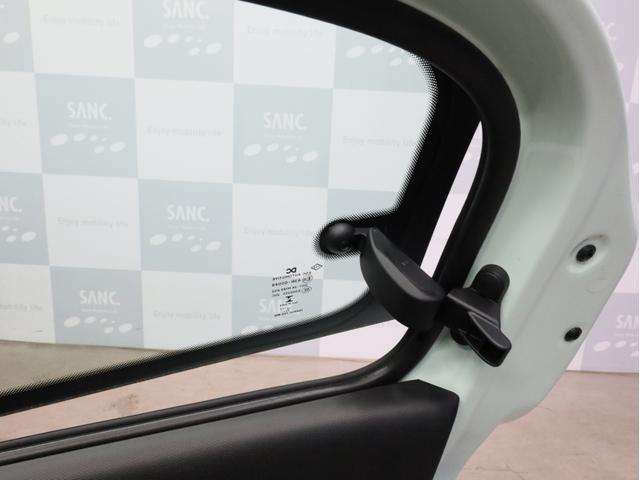 トゥインゴ S 禁煙 5速MT Apple CarPlay・Android Auto対応 LEDデイライト オートエアコン 15インチアルミホイール(61枚目)