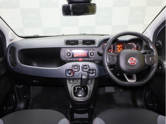 パンダ イージー　禁煙　禁煙ワンオーナー　２トーンシート　シティブレーキコントロール　０．９リッター２気筒インタークーラーツインエアターボエンジン　アイドリングストップ　１５インチＡＷ（3枚目）