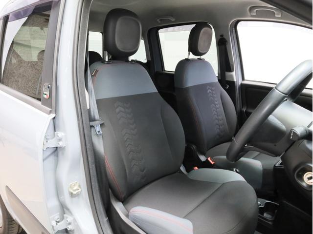 パンダ イージー　禁煙　禁煙ワンオーナー　２トーンシート　シティブレーキコントロール　０．９リッター２気筒インタークーラーツインエアターボエンジン　アイドリングストップ　１５インチＡＷ（4枚目）