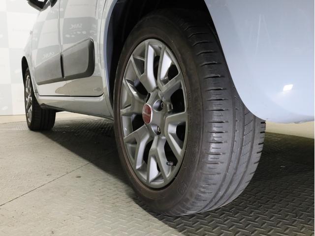 パンダ イージー　禁煙　禁煙ワンオーナー　２トーンシート　シティブレーキコントロール　０．９リッター２気筒インタークーラーツインエアターボエンジン　アイドリングストップ　１５インチＡＷ（23枚目）