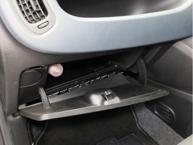 パンダ イージー　禁煙　禁煙ワンオーナー　２トーンシート　シティブレーキコントロール　０．９リッター２気筒インタークーラーツインエアターボエンジン　アイドリングストップ　１５インチＡＷ（52枚目）