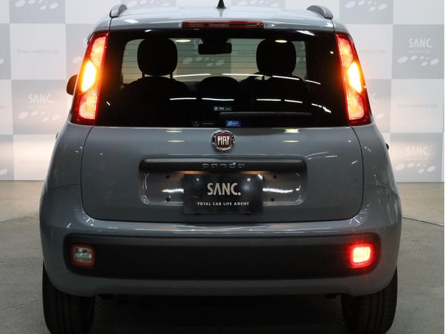 パンダ イージー　禁煙　禁煙ワンオーナー　２トーンシート　シティブレーキコントロール　０．９リッター２気筒インタークーラーツインエアターボエンジン　アイドリングストップ　１５インチＡＷ（70枚目）