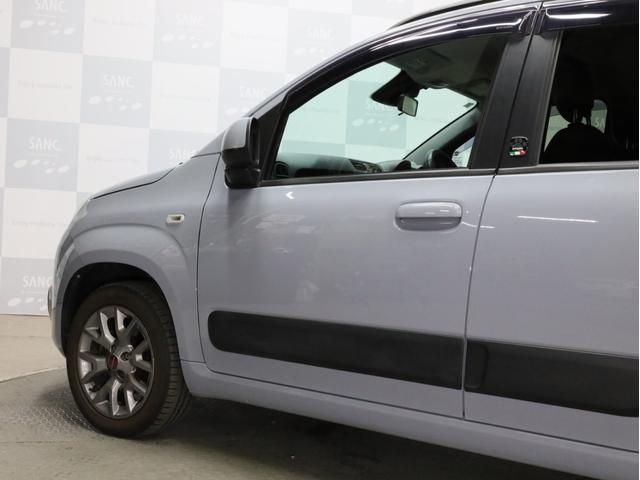 パンダ イージー　禁煙　禁煙ワンオーナー　２トーンシート　シティブレーキコントロール　０．９リッター２気筒インタークーラーツインエアターボエンジン　アイドリングストップ　１５インチＡＷ（76枚目）