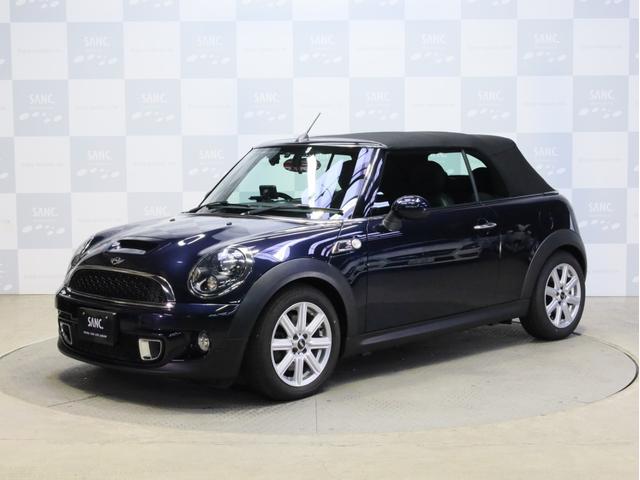 延長保証やメンテナンスパック、ガラスコーティングやお得なオイルリザーブなど魅力あるオプションメニューを豊富に取り揃えております。お気軽にご用命、お問合せ下さい