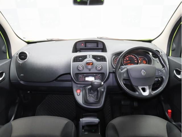 カングー クルール　禁煙　２００台限定特別仕様車　特別ボディカラー　ブラック前後バンパー　電動格納式ブラックドアミラー　ゲトラグ製６段ＥＤＣ　ＵＳＢ端子　Ｂｌｕｅｔｏｏｔｈ　両側スライドドア　リア観音開きドア（3枚目）