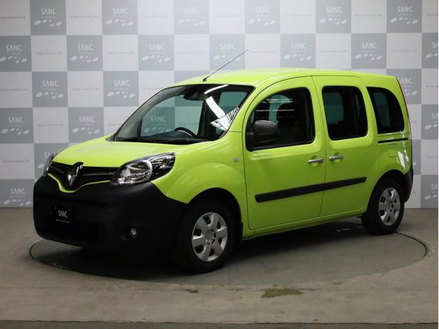 カングー クルール　禁煙　２００台限定特別仕様車　特別ボディカラー　ブラック前後バンパー　電動格納式ブラックドアミラー　ゲトラグ製６段ＥＤＣ　ＵＳＢ端子　Ｂｌｕｅｔｏｏｔｈ　両側スライドドア　リア観音開きドア（26枚目）