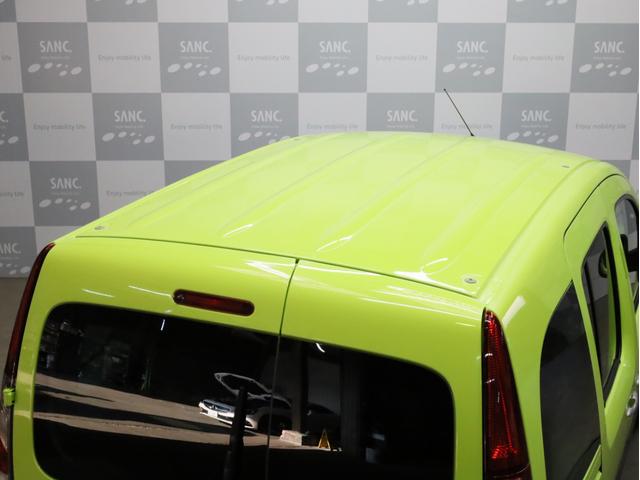 カングー クルール　禁煙　２００台限定特別仕様車　特別ボディカラー　ブラック前後バンパー　電動格納式ブラックドアミラー　ゲトラグ製６段ＥＤＣ　ＵＳＢ端子　Ｂｌｕｅｔｏｏｔｈ　両側スライドドア　リア観音開きドア（64枚目）