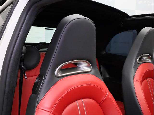 アバルト595C ツーリズモ 禁煙車 赤革シート カロッツェリア製ディスプレイオーディオ カープレイ対応 カンパニョーロモチーフTRUCCO製16インチホイール&ミシュラン製サマータイヤ付属 ドリルドローター バックカメラ ETC(8枚目)