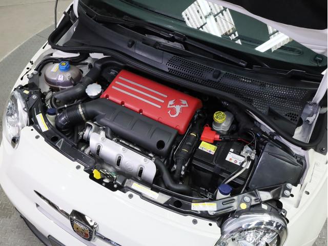 アバルト595C ツーリズモ 禁煙車 赤革シート カロッツェリア製ディスプレイオーディオ カープレイ対応 カンパニョーロモチーフTRUCCO製16インチホイール&ミシュラン製サマータイヤ付属 ドリルドローター バックカメラ ETC(16枚目)