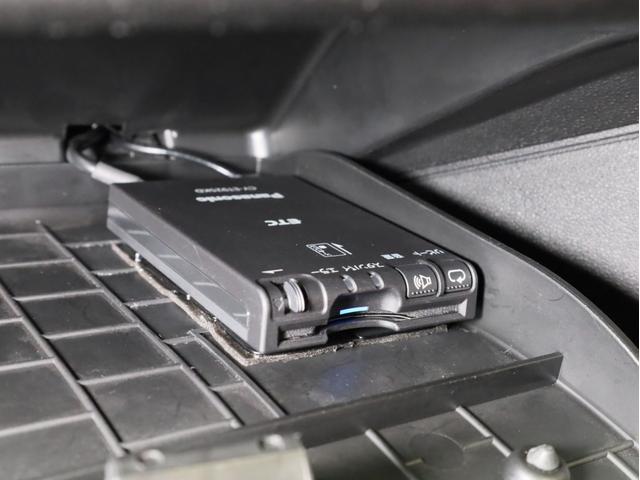 アバルト595C ツーリズモ 禁煙車 赤革シート カロッツェリア製ディスプレイオーディオ カープレイ対応 カンパニョーロモチーフTRUCCO製16インチホイール&ミシュラン製サマータイヤ付属 ドリルドローター バックカメラ ETC(18枚目)