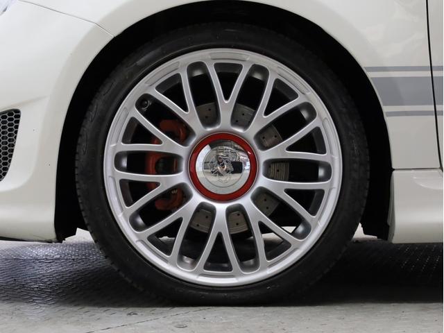 アバルト595C ツーリズモ 禁煙車 赤革シート カロッツェリア製ディスプレイオーディオ カープレイ対応 カンパニョーロモチーフTRUCCO製16インチホイール&ミシュラン製サマータイヤ付属 ドリルドローター バックカメラ ETC(22枚目)