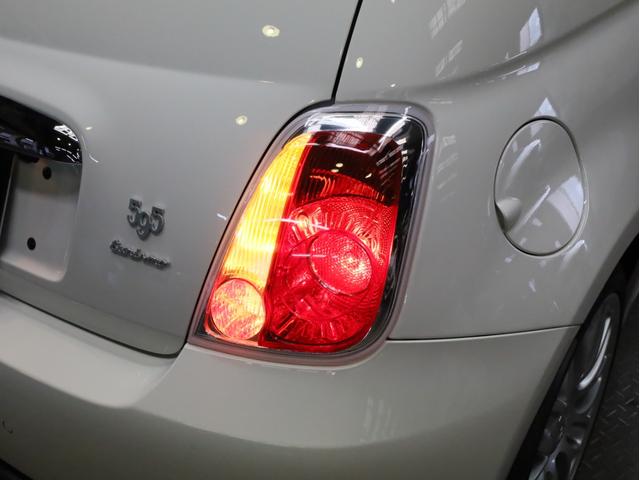 アバルト595C ツーリズモ 禁煙車 赤革シート カロッツェリア製ディスプレイオーディオ カープレイ対応 カンパニョーロモチーフTRUCCO製16インチホイール&ミシュラン製サマータイヤ付属 ドリルドローター バックカメラ ETC(75枚目)