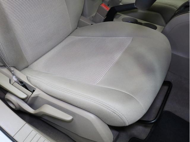 ジープ・コンパス スポーツ　４ＷＤ　禁煙　ストラーダ製２ＤＩＮナビ　フルセグＴＶ　ＤＶＤ再生　Ｂｌｕｅｔｏｏｔｈ　ＳＤカード対応　バックカメラ　サイドカメラ　コムテック製分離型ドライブレコーダー　４ＷＤロックモード（10枚目）