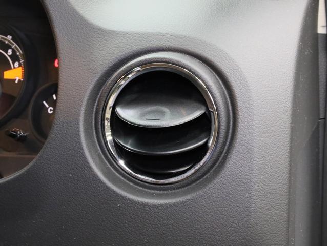 ジープ・コンパス スポーツ　４ＷＤ　禁煙　ストラーダ製２ＤＩＮナビ　フルセグＴＶ　ＤＶＤ再生　Ｂｌｕｅｔｏｏｔｈ　ＳＤカード対応　バックカメラ　サイドカメラ　コムテック製分離型ドライブレコーダー　４ＷＤロックモード（41枚目）