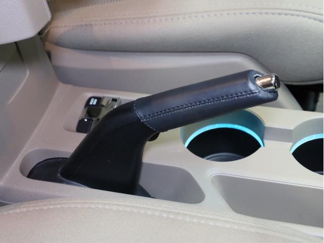 ジープ・コンパス スポーツ　４ＷＤ　禁煙　ストラーダ製２ＤＩＮナビ　フルセグＴＶ　ＤＶＤ再生　Ｂｌｕｅｔｏｏｔｈ　ＳＤカード対応　バックカメラ　サイドカメラ　コムテック製分離型ドライブレコーダー　４ＷＤロックモード（43枚目）