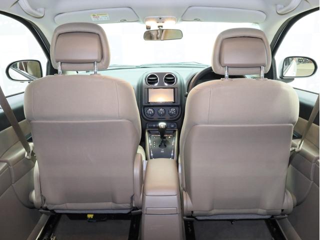 ジープ・コンパス スポーツ　４ＷＤ　禁煙　ストラーダ製２ＤＩＮナビ　フルセグＴＶ　ＤＶＤ再生　Ｂｌｕｅｔｏｏｔｈ　ＳＤカード対応　バックカメラ　サイドカメラ　コムテック製分離型ドライブレコーダー　４ＷＤロックモード（51枚目）