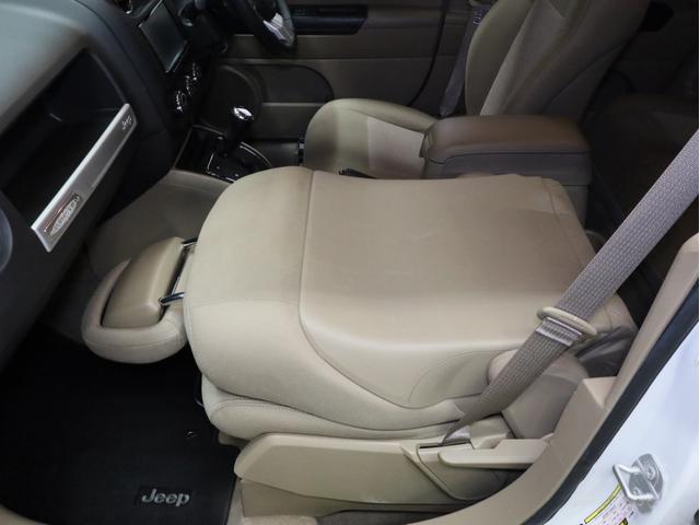 ジープ・コンパス スポーツ　４ＷＤ　禁煙　ストラーダ製２ＤＩＮナビ　フルセグＴＶ　ＤＶＤ再生　Ｂｌｕｅｔｏｏｔｈ　ＳＤカード対応　バックカメラ　サイドカメラ　コムテック製分離型ドライブレコーダー　４ＷＤロックモード（52枚目）