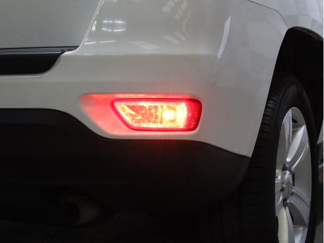 ジープ・コンパス スポーツ　４ＷＤ　禁煙　ストラーダ製２ＤＩＮナビ　フルセグＴＶ　ＤＶＤ再生　Ｂｌｕｅｔｏｏｔｈ　ＳＤカード対応　バックカメラ　サイドカメラ　コムテック製分離型ドライブレコーダー　４ＷＤロックモード（73枚目）