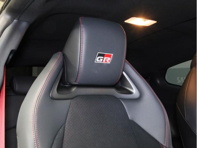 GRヤリス RZ ハイパフォーマンス 禁煙1オーナー 6速MT カーボンルーフ クーリングPKG BLITZ車高調 前後トルセンLSD BBS製18インチ鍛造AW コンフォートPKG 純正ナビ JBLサウンド トヨタセーフティセンス(9枚目)