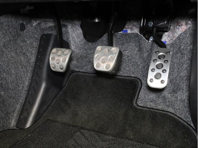 GRヤリス RZ ハイパフォーマンス 禁煙1オーナー 6速MT カーボンルーフ クーリングPKG BLITZ車高調 前後トルセンLSD BBS製18インチ鍛造AW コンフォートPKG 純正ナビ JBLサウンド トヨタセーフティセンス(53枚目)