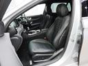 Ｅ２５０　ステーションワゴン　アバンギャルドスポーツ　禁煙車　純正ナビ　フルセグＴＶ　レーダーセーフティＰＫＧ　ＨＵＤ　ＡＭＧスタイリングＰＫＧ　ＡＭＧ１９インチＡＷ　３６０度カメラ　　前後コーナーセンサー　アクティブパーキングアシスト　電動リアゲート（12枚目）