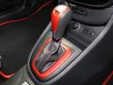 ■6速AT(マニュアルモード付き、パドルシフト可能) ■レッドフィニッシャー付レザーシフトノブ