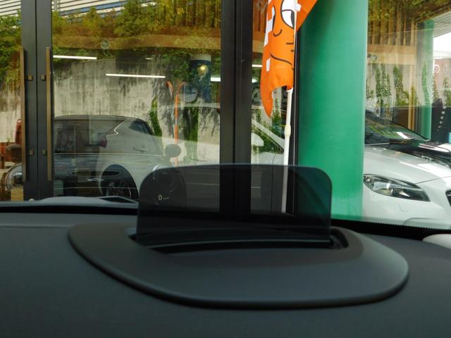 MINI クーパーS 3ドア アクティブサス・HUD保証付 (ミッドナイトブラック)(11枚目)