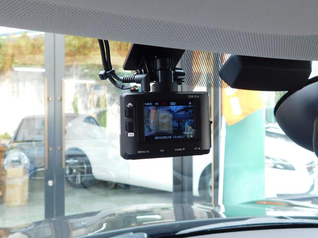 MINI クーパーS 3ドア アクティブサス・HUD保証付 (ミッドナイトブラック)(13枚目)