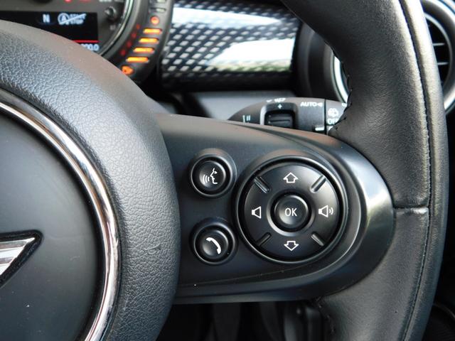 MINI クーパーS 3ドア アクティブサス・HUD保証付 (ミッドナイトブラック)(16枚目)