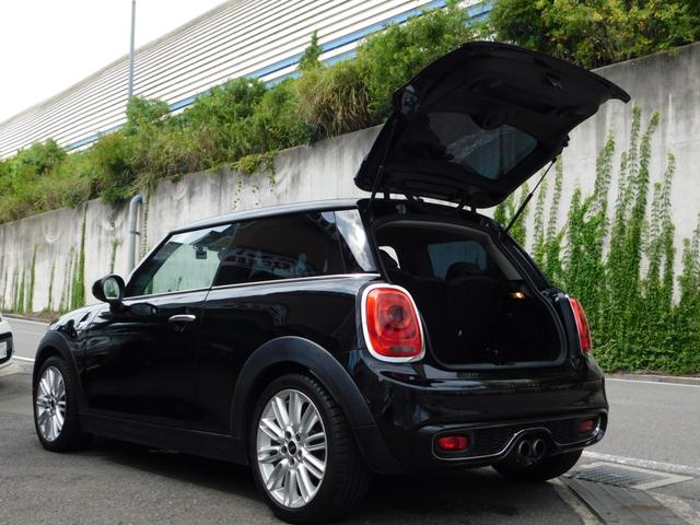MINI クーパーS 3ドア アクティブサス・HUD保証付 (ミッドナイトブラック)(45枚目)