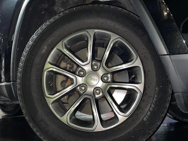 リミテッド 正規認定中古車 保証付 Uconnectナビ F/S/Bカメラ ワンオーナー 黒レザーシート ACC リアパワーゲート ステアリングヒーター HIDヘッドライト(19枚目)